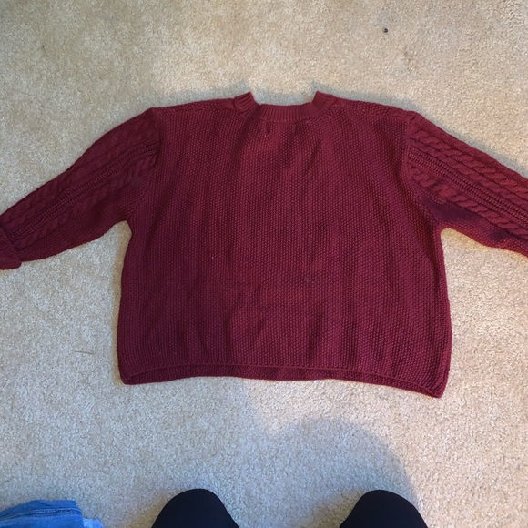 cropped sweater - Picture 2 of 2